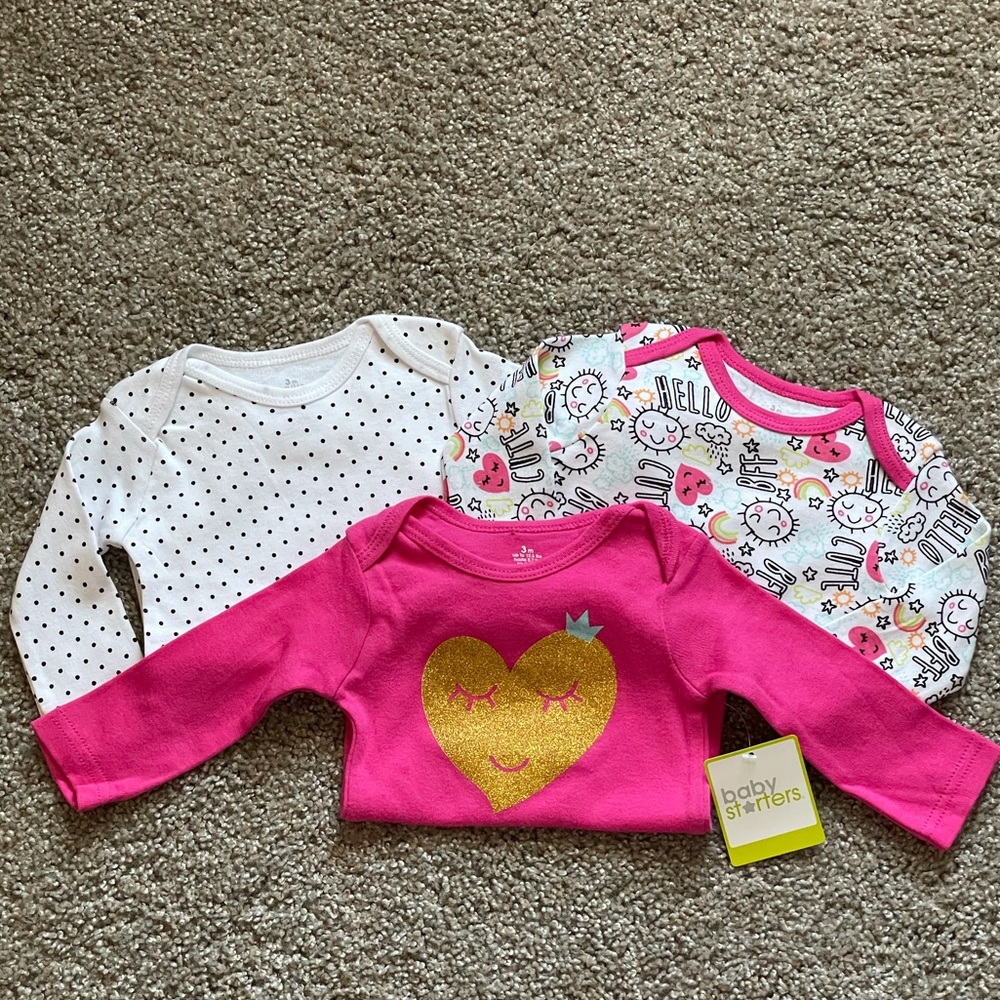 BNWT - 3 Pack/Bundle Onesies